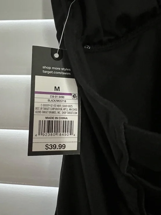 NWT Mossino Classic Black Halter One-Piece Swimsuit with Front Ladder Detail - Picture 6 of 6